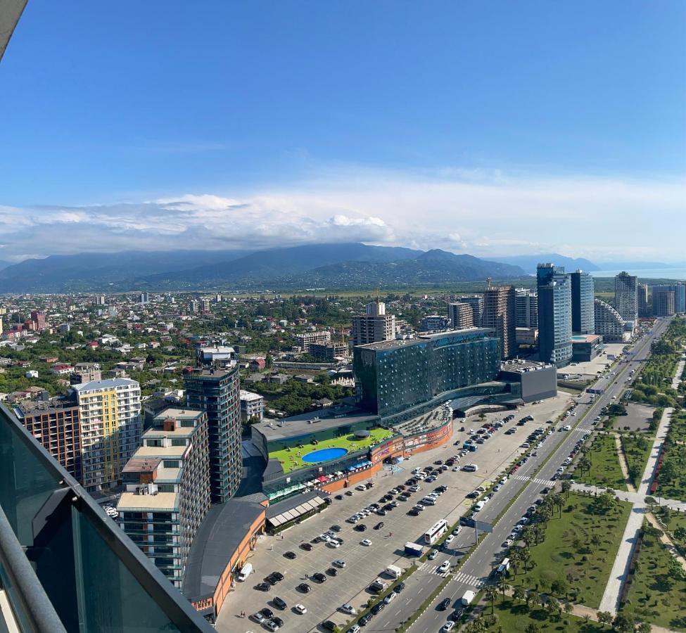 Sea View Orbi Tower Апарт-отель *