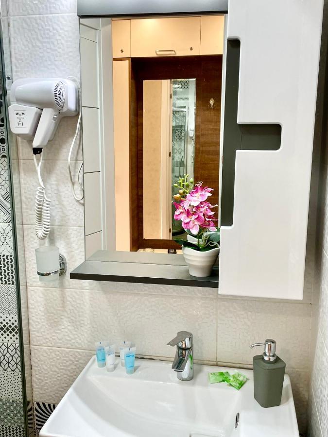 Sea View Orbi Tower Апарт-отель Батуми