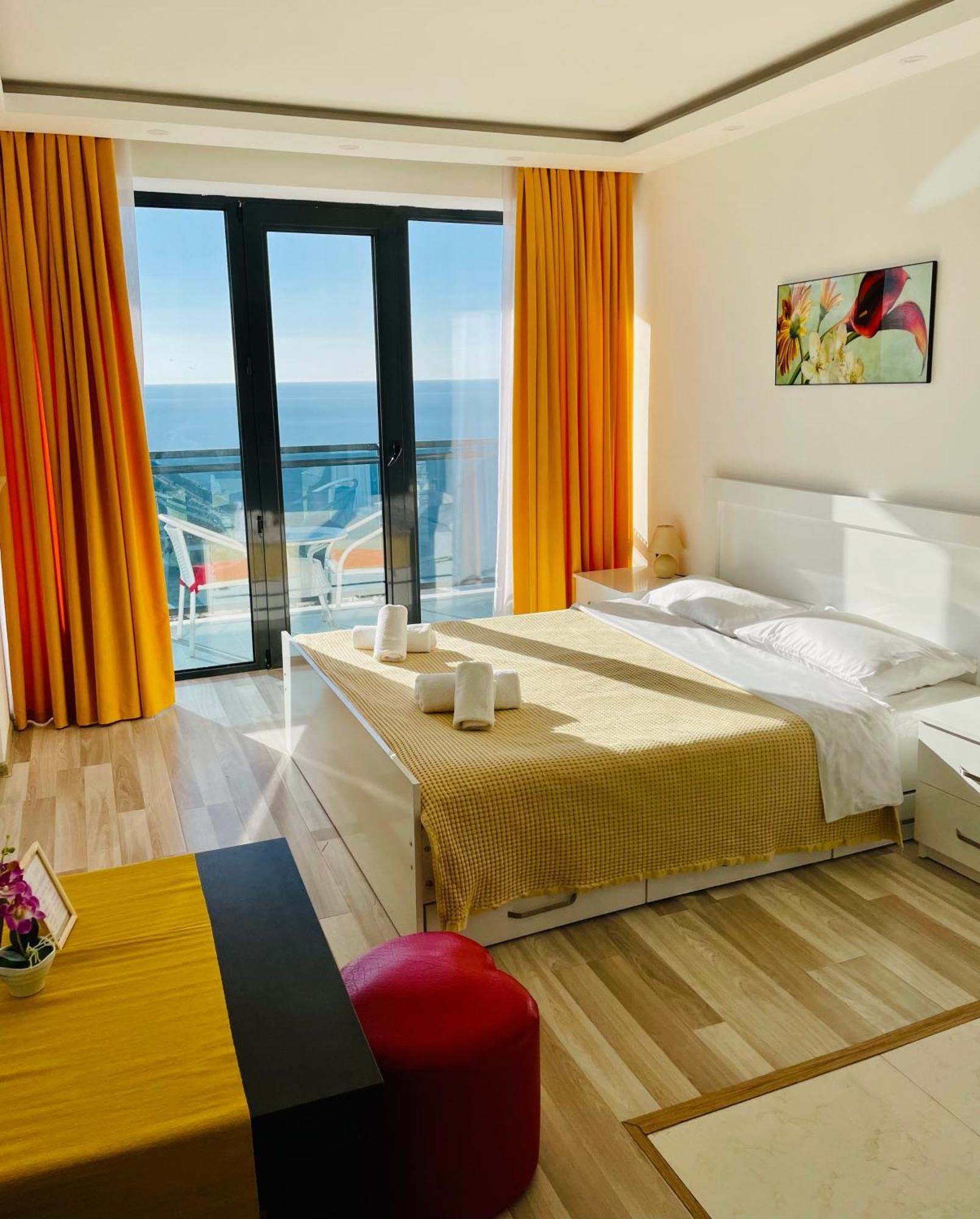 Sea View Orbi Tower * Батуми